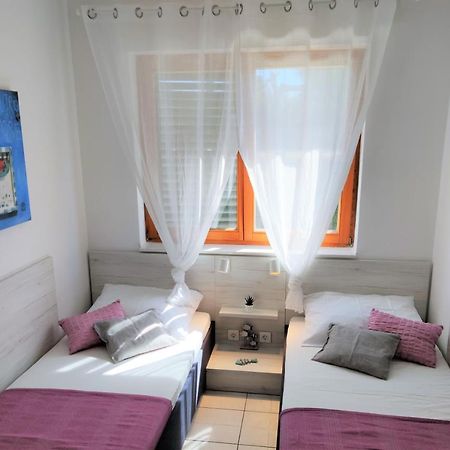 וויס Apartments Riba מראה חיצוני תמונה