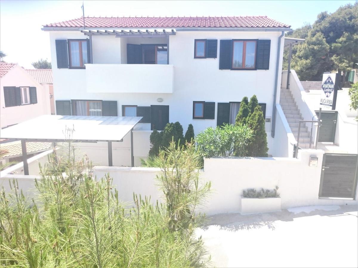 וויס Apartments Riba מראה חיצוני תמונה