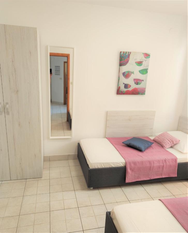 וויס Apartments Riba מראה חיצוני תמונה