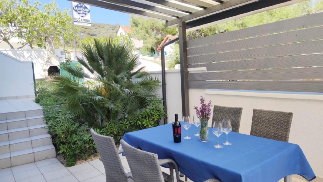 וויס Apartments Riba מראה חיצוני תמונה