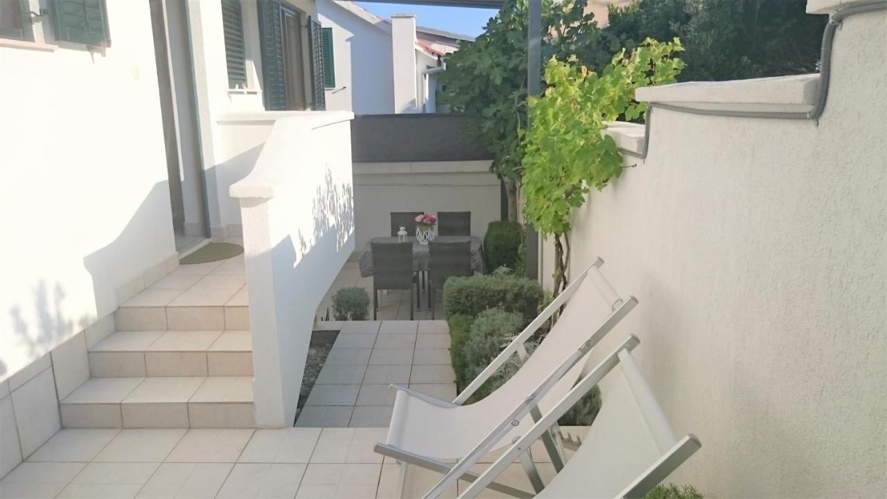 וויס Apartments Riba חדר תמונה