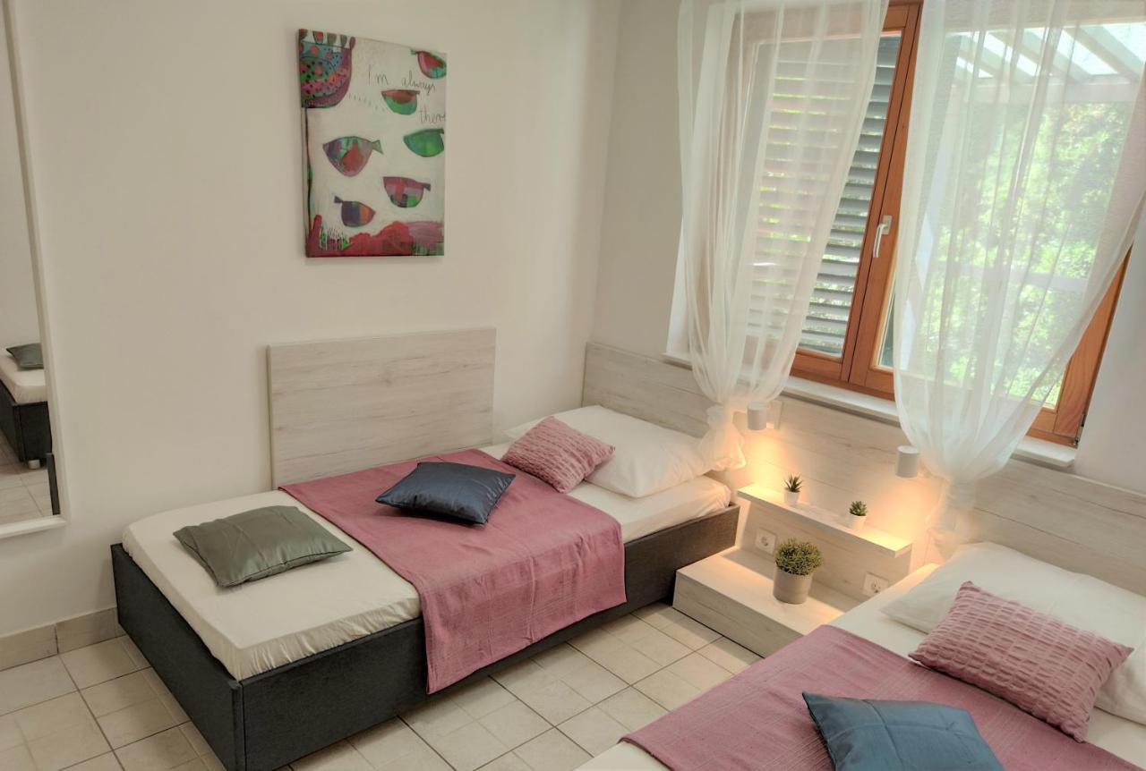 וויס Apartments Riba חדר תמונה