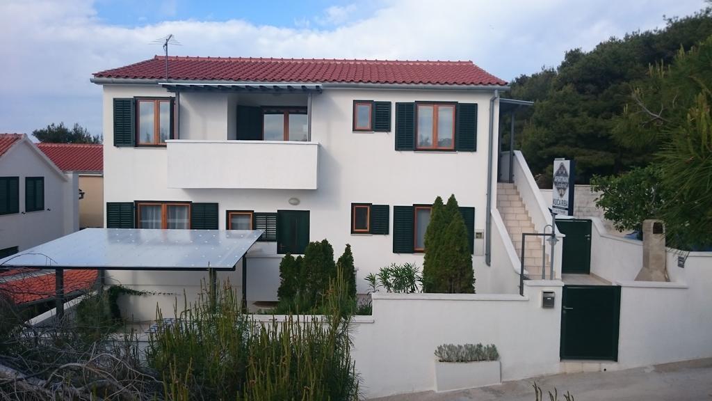 וויס Apartments Riba מראה חיצוני תמונה